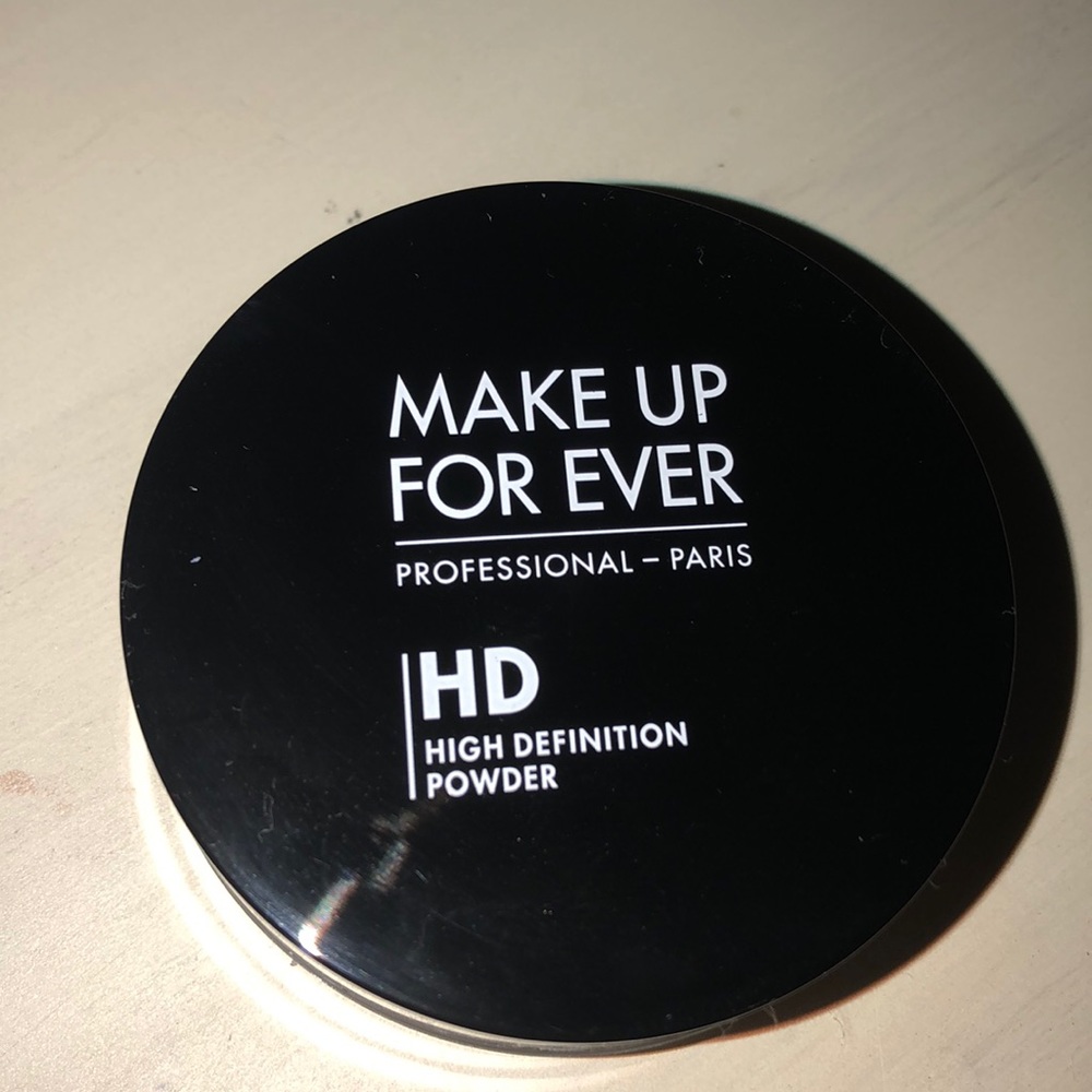 Makeup Forever HD powder